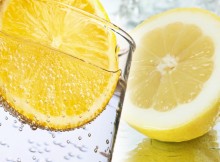 10-Benefits-of-Drinking-Lemon-Water-Daily