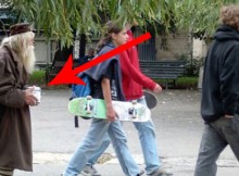 Extraordinarily-Rich-Beggar,-Meet-Him-And-You-Won't-Forget-It