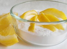 Mixing-Baking-Soda-and-Lemon-Can-Save-Lives