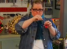 I-Never-Imagined-Sliding-Glass-Bulbs-Onto-The-Coat-Hanger-Could-Give-This