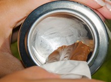 I-Never-Saw-It-Coming-When-She-Started-Rubbing-The-Soda-Can-With-Chocolate