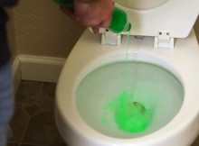 What-A-Result-To-Get-After-Squirting-The-Detergent-Into-The-Toilet