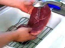 This Is Why He Was Rinsing The Steak Underwater