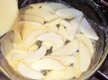 She Covered The Apples With The Eggs
