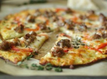 Cauliflower-Pizza-FI