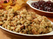 Thanksgiving-Foods-Not-For-Pets