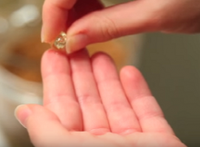 HandsWithVitaminEPill
