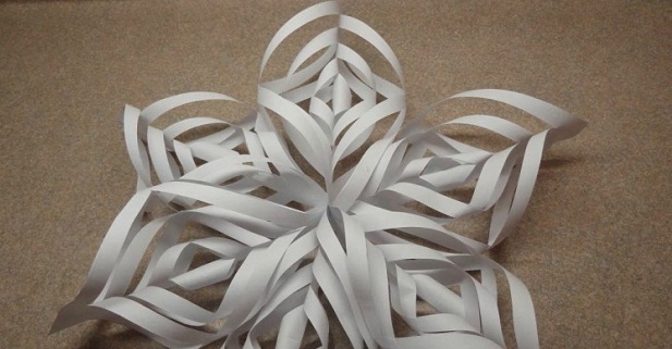 These Snowflakes Are The Real Thing For Your Holiday. So Nice And Easy ...