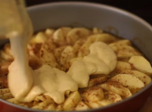 PouringBatterfoeDownCake