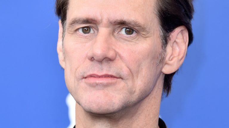 VENICE, ITALY - SEPTEMBER 05:  Jim Carrey attends the 'Jim & Andy: The Great Beyond - The Story Of Jim Carrey & Andy Kaufman With A Very Special, Contractually Obligated Mention Of Tony Clifton' photocall during the 74th Venice Film Festival on September 5, 2017 in Venice, Italy.  (Photo by Pascal Le Segretain/Getty Images)