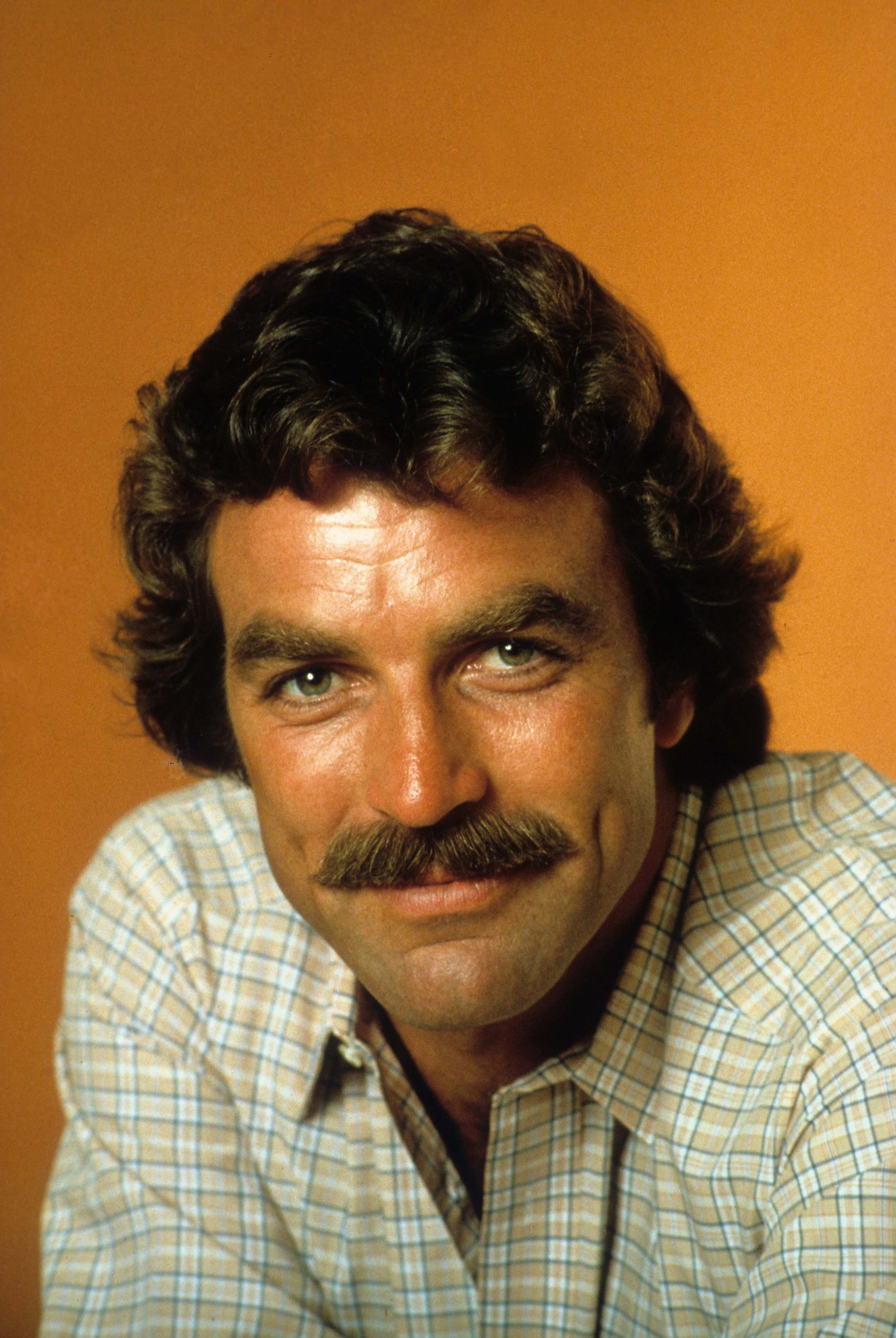 1662087443-8705-tomselleck2-scaled-min