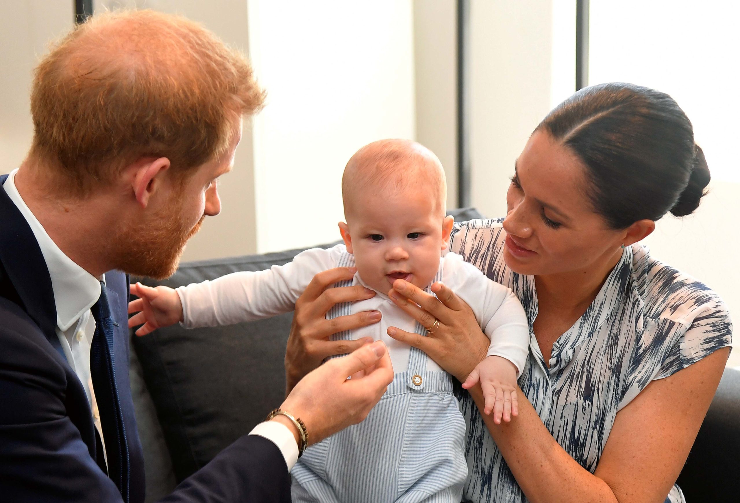 1684085153-4903-meghanharryarchie1-scaled