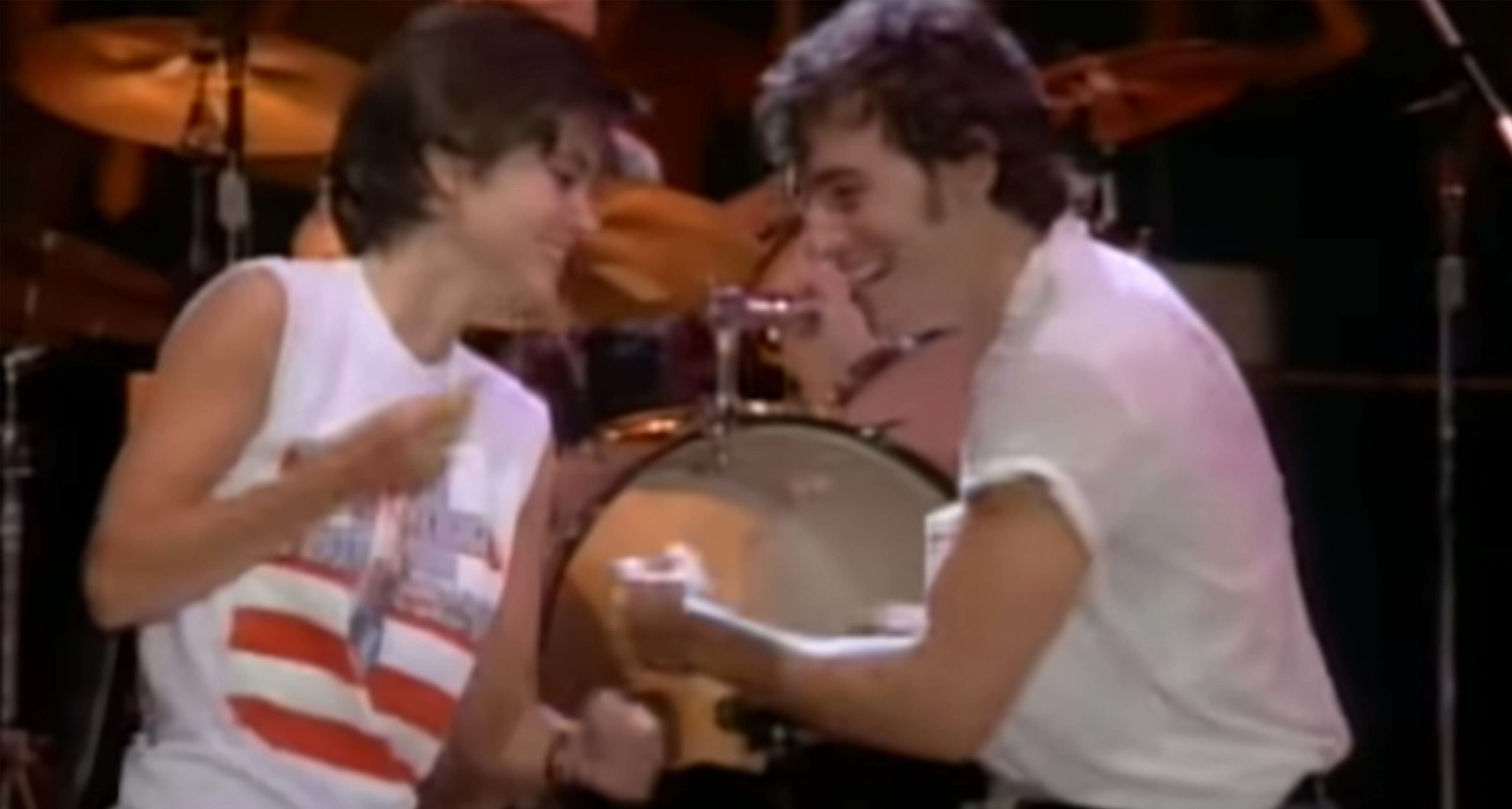 1684714763-7998-courteneycox2-scaled