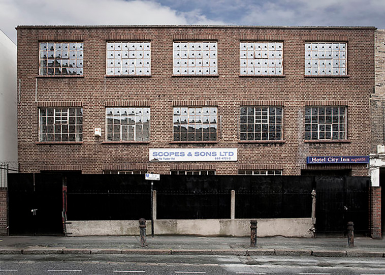 1702223868-7332-sculptor-11-1